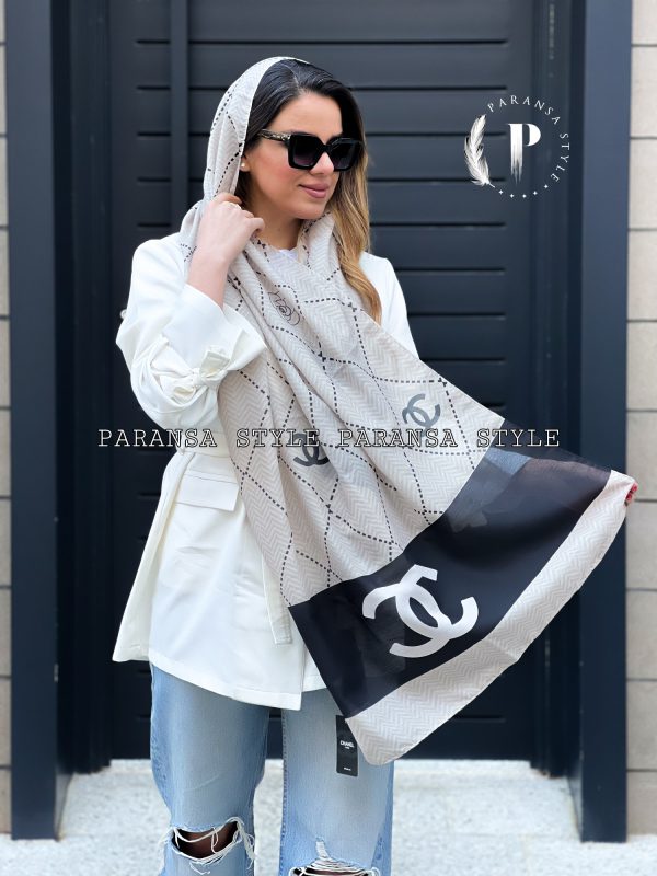 شال نخی Chanel